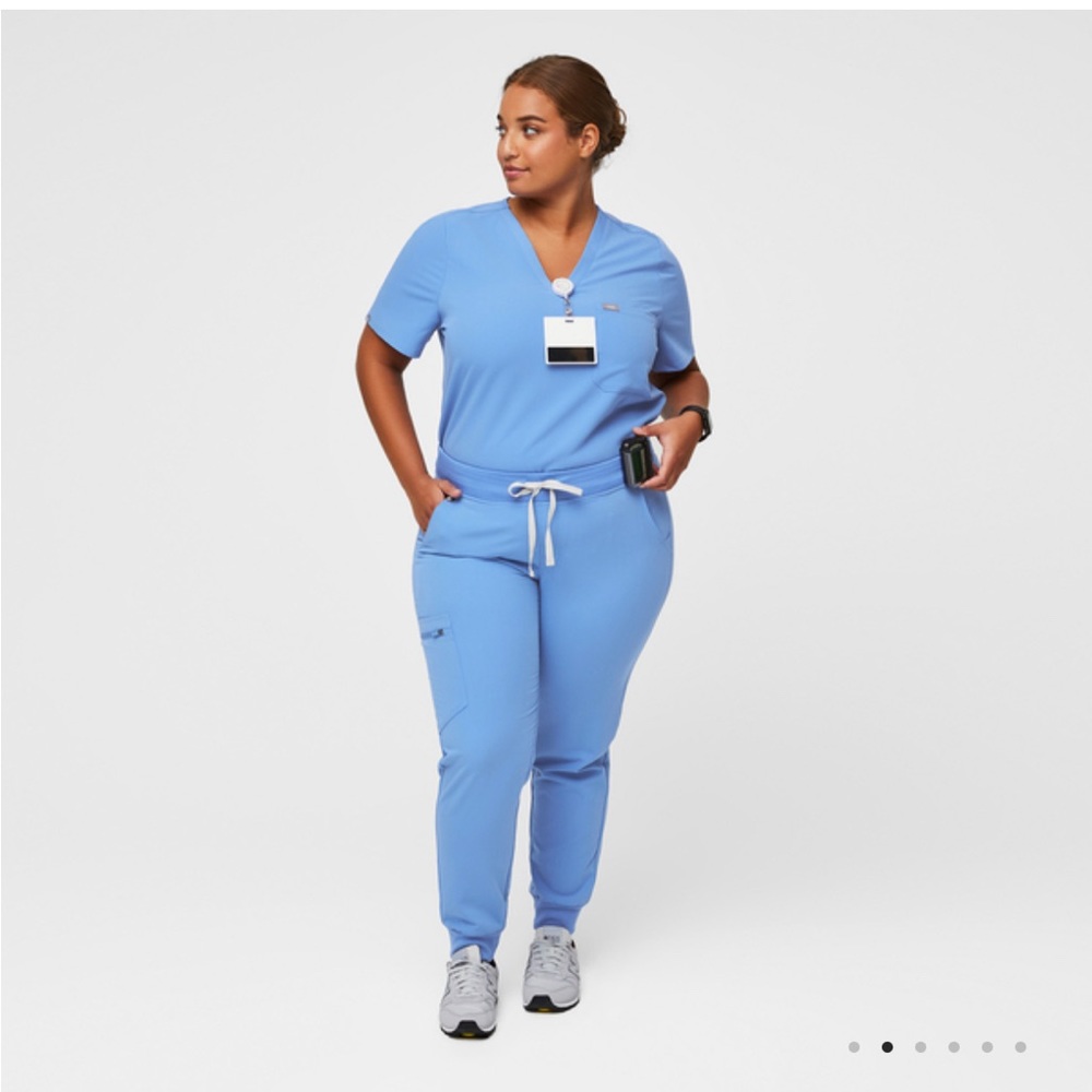 EUC figs Zamora joggers